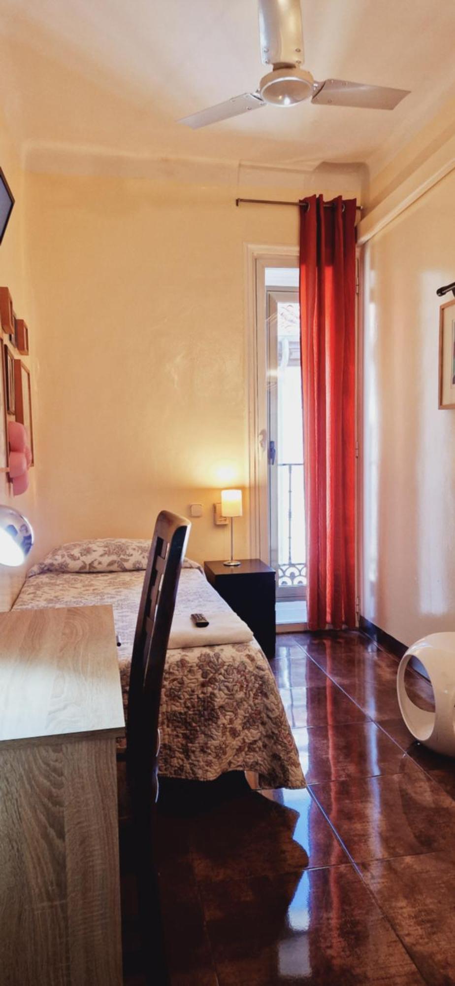 Casa De Huespedes Dolce Vita Madrid Eksteriør billede