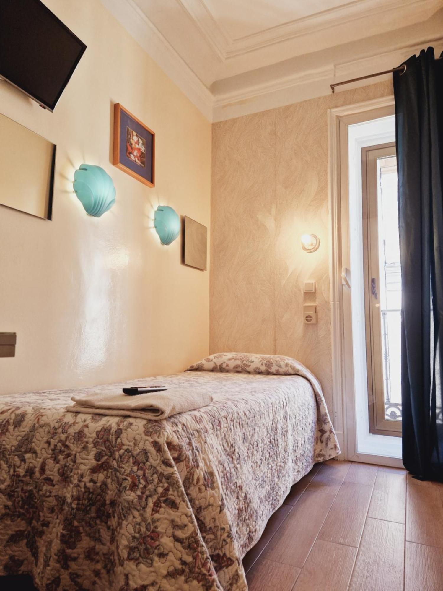 Casa De Huespedes Dolce Vita Madrid Værelse billede