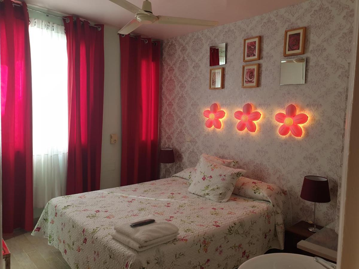 Casa De Huespedes Dolce Vita Madrid Eksteriør billede