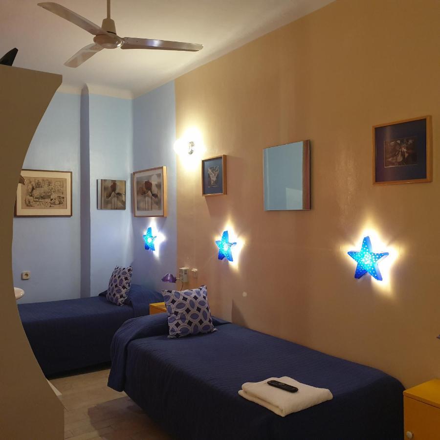 Casa De Huespedes Dolce Vita Madrid Eksteriør billede